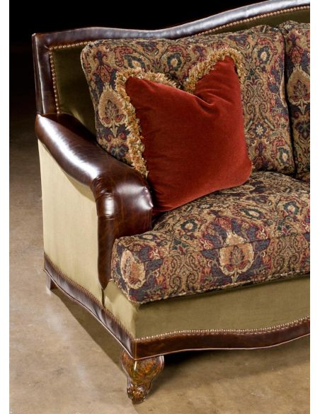 SOFA, COUCH & LOVESEAT Sofa sofa sofa. High style furnishings. 660