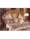 Queen and King Sized Beds Stunning master bedroom from our modern day palace collection