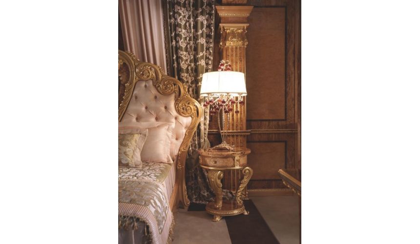 Queen and King Sized Beds Stunning master bedroom from our modern day palace collection