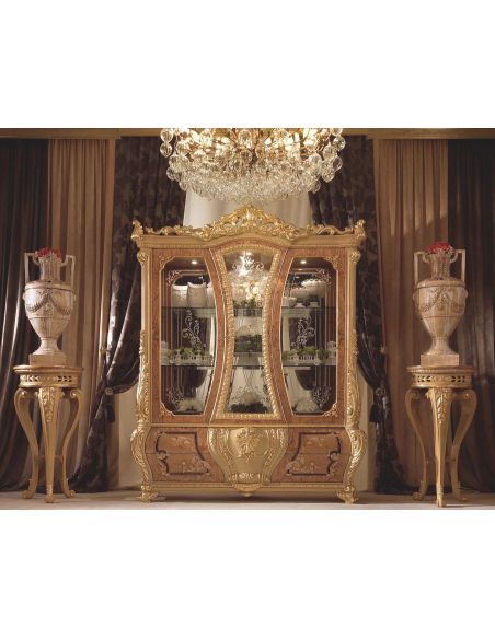 Dining Tables Stunning dinning table from our modern day palace collection