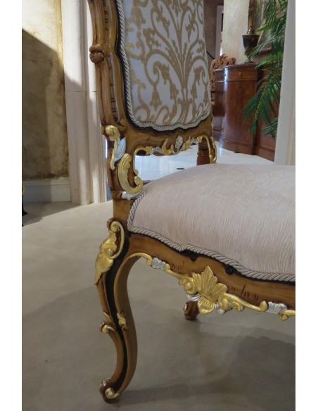 Furniture Masterpieces King Louis Collection. Boulle marquetry work on dining table top