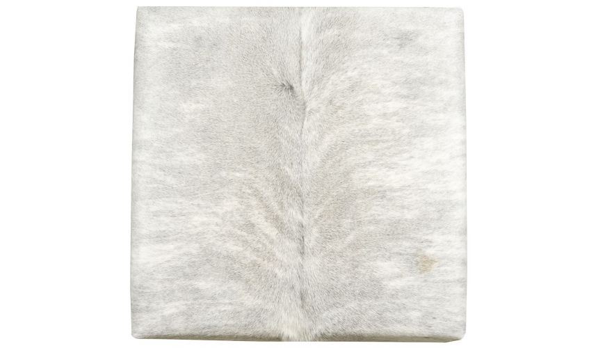 OTTOMANS  Animal print ottoman