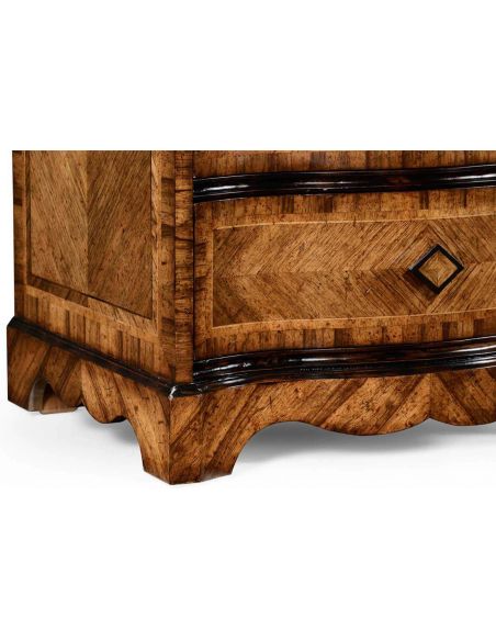 Chest of Drawers Small chest with decorative argentinian walnut veneer