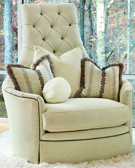 CHAIRS - Leather, Upholstered, Accent Super swivel chair