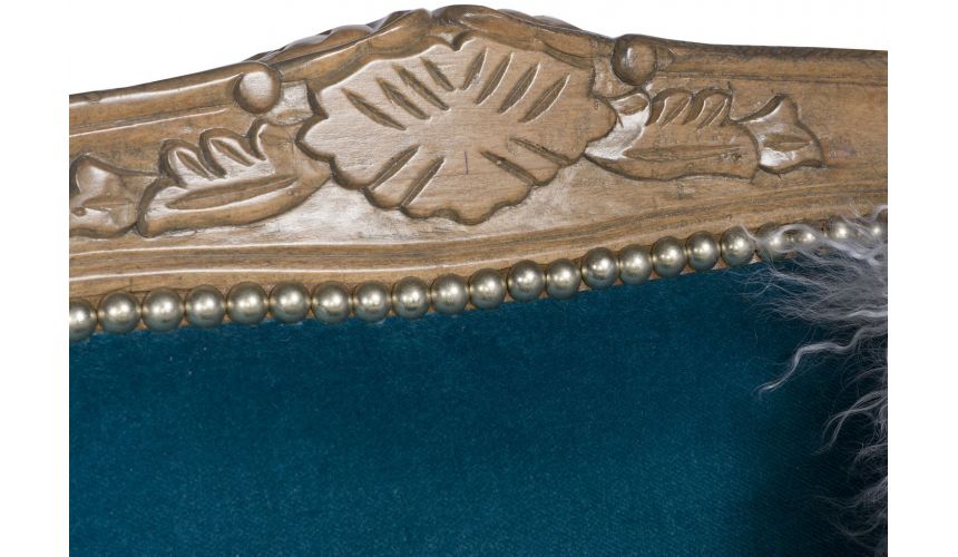 SETTEES, CHAISE, BENCHES Classic carved wood frame settee
