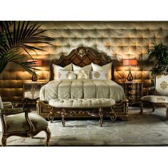 SETTEES, CHAISE, BENCHES End of bed bench 2