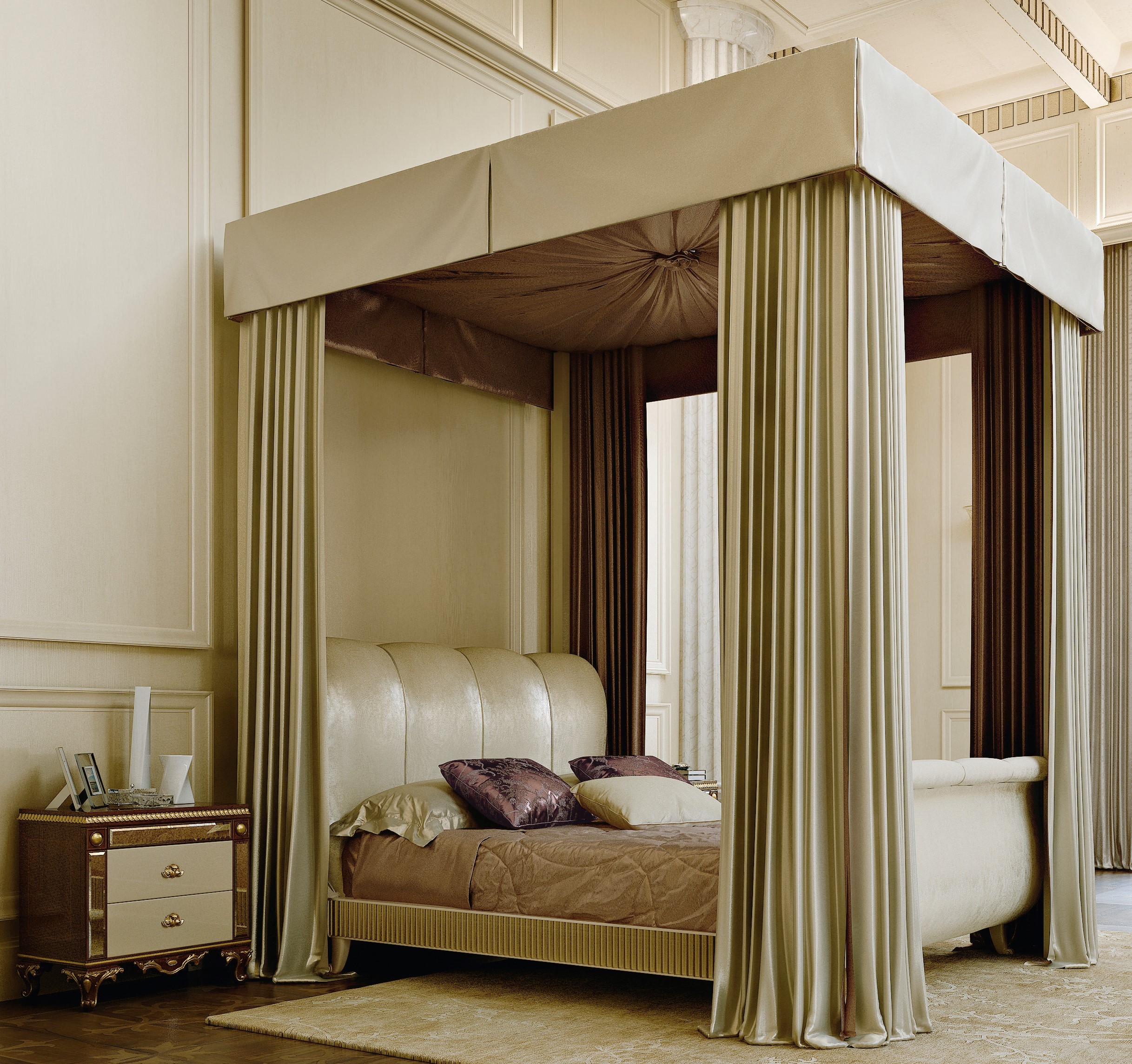 Queen and King Sized Beds Luxurious bed with canopy