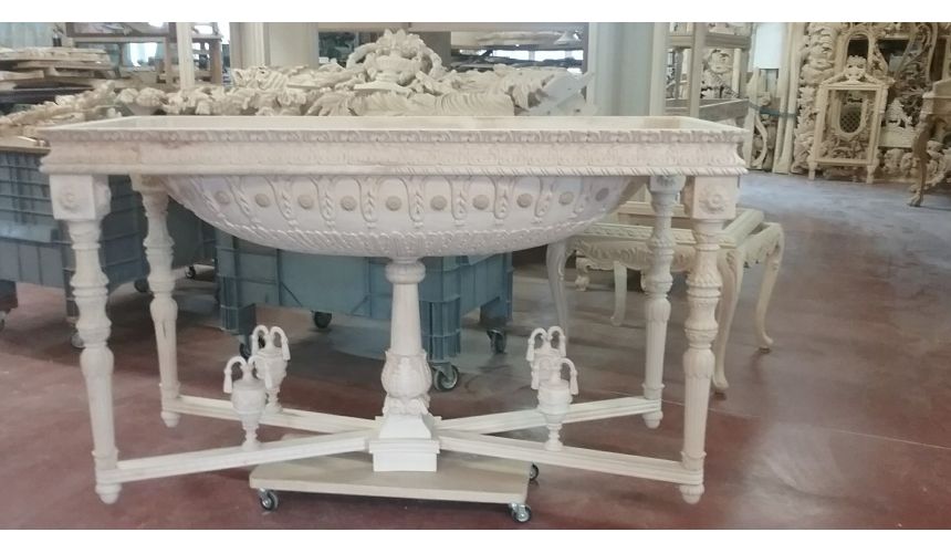 Handmade Italian Luxury Furniture Empire style round foyer table