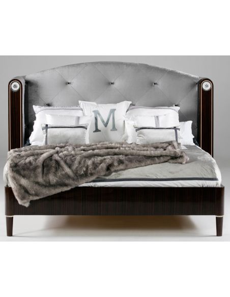 NEWPORT COLLECTION. BED
