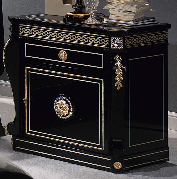 Chest of Drawers BELARUS COLLECTION. NIGHT TABLE B