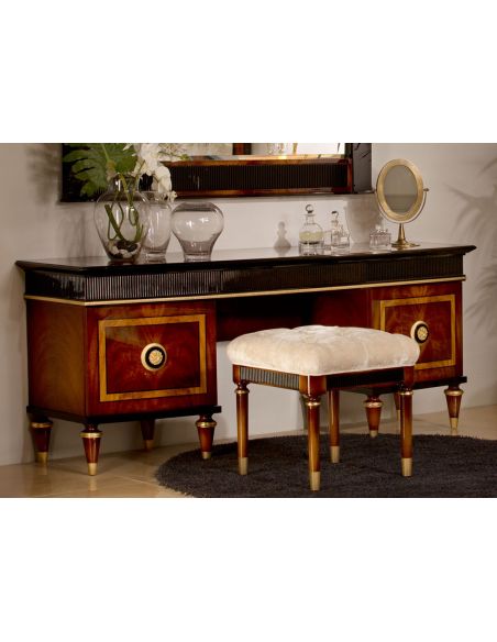WESTERLY COLLECTION. DRESSING TABLE