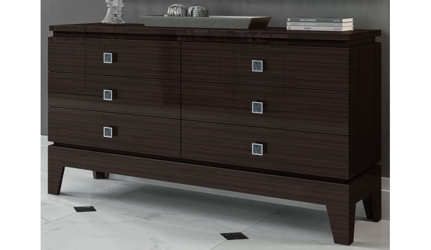 Mirrors, Screens, Decrative Pannels BENTLY COLLECTION. CHEST OF DRAWERS