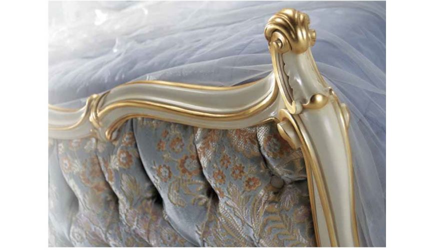 Luxury Bedroom Furniture Palatial Cinderella Bed from our European hand painted furniture collection. 7148