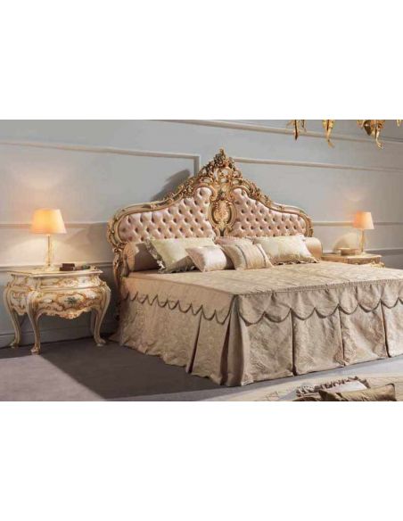 Beautiful and Luxurious Princess Bed Set from our European hand painted furniture collection. 7275