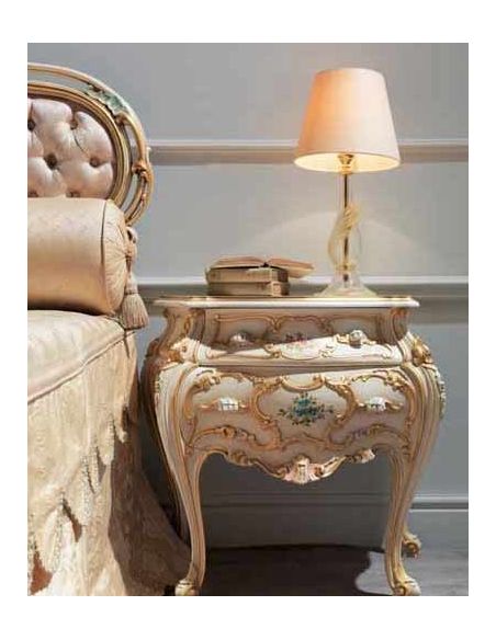 Luxury Bedroom Furniture Beautiful and Luxurious Princess Bed Set from our European hand painted furniture collection. 7275