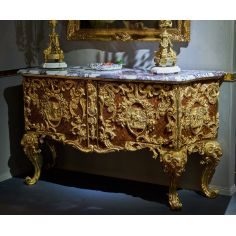 Breakfronts & China Cabinets Luxurious Golden Detailed Writing Desk from our furniture showpiece collection. 7373