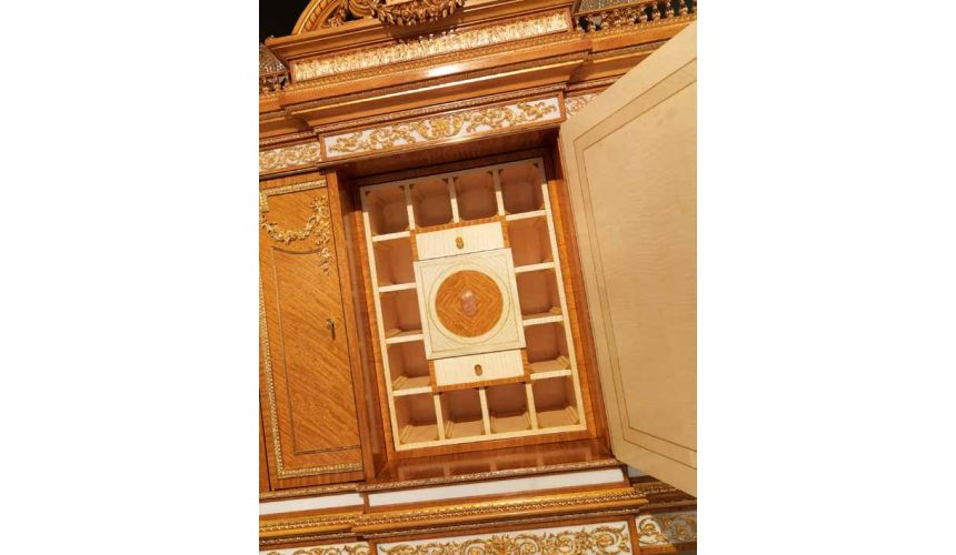 Luxurious King's Chamber Cabinet