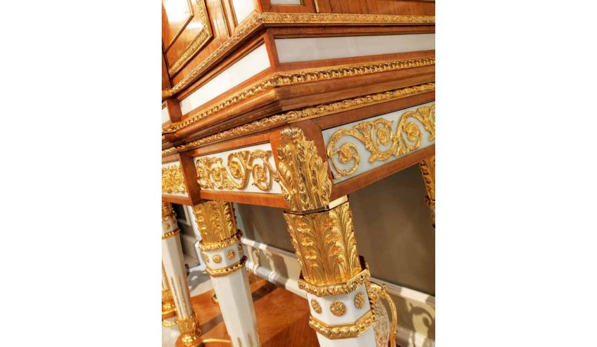 Luxurious King's Chamber Cabinet