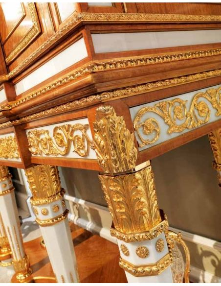 Luxurious King's Chamber Cabinet