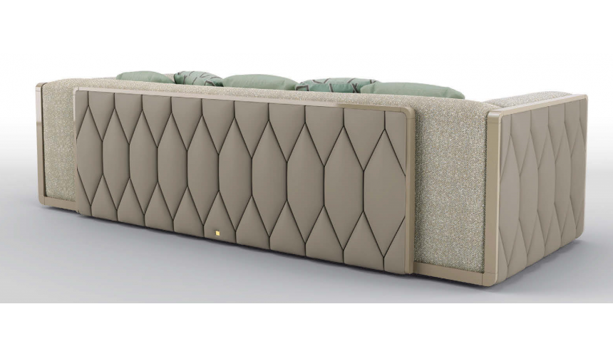 SOFA, COUCH & LOVESEAT Beautiful All Eyes on Her Sofa