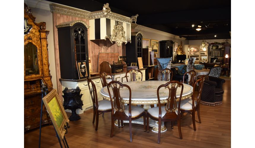 Handmade Italian Luxury Furniture Perfect formal dining set for an exceptional dining room
