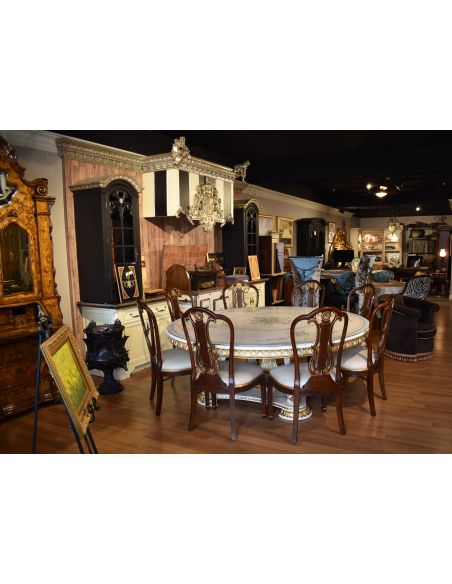 Handmade Italian Luxury Furniture Perfect formal dining set for an exceptional dining room