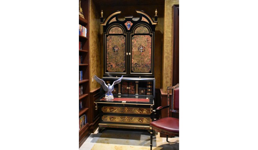 Executive Desks Luxury secretary desk with cabinet. King Louis Collection
