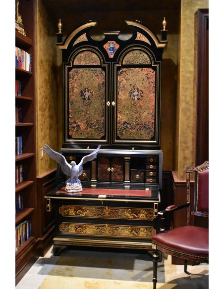 Luxury secretary desk with cabinet. King Louis Collection