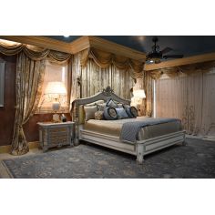 Furniture Masterpieces Venetian master bedroom set with Venetian etched mirror 2