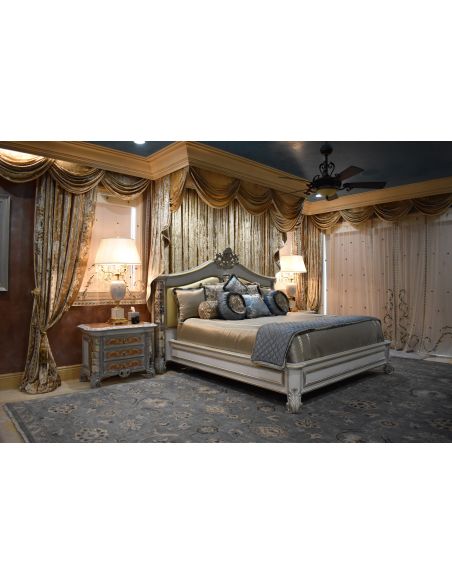 Furniture Masterpieces Venetian master bedroom set with Venetian etched mirror