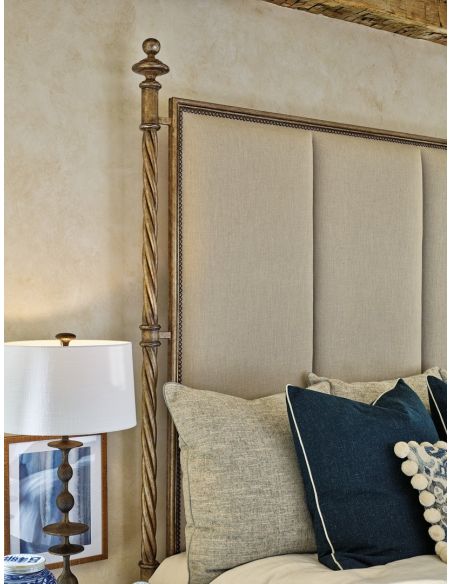 Queen and King Sized Beds Beautiful Coastal Shores Bed