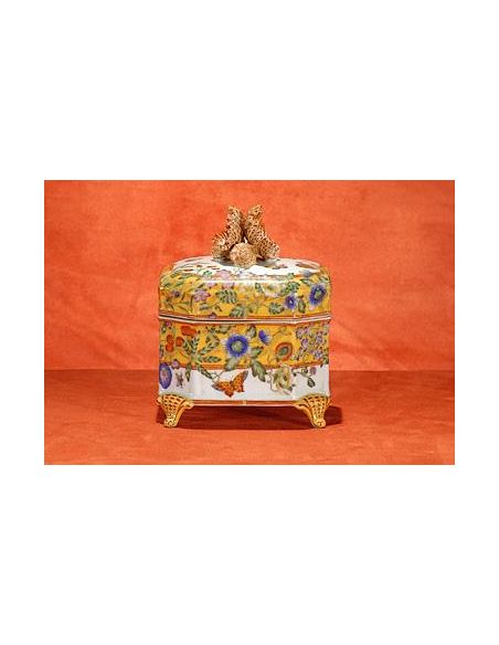High Quality Furniture Hand Painted Footed Box