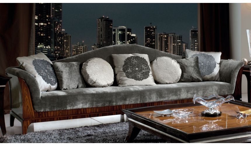 SETTEES, CHAISE, BENCHES CHESIRE COLLECTION. BENCH