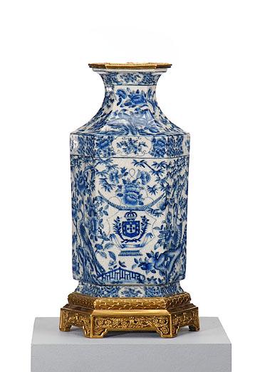 Decorative Accessories High Quality Furniture Blue White Hex Vase