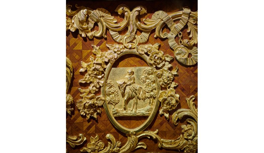 Breakfronts & China Cabinets Luxurious Golden Detailed Writing Desk from our furniture showpiece collection. 7373