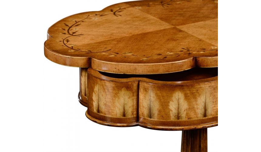 Sheraton style lobed work box.