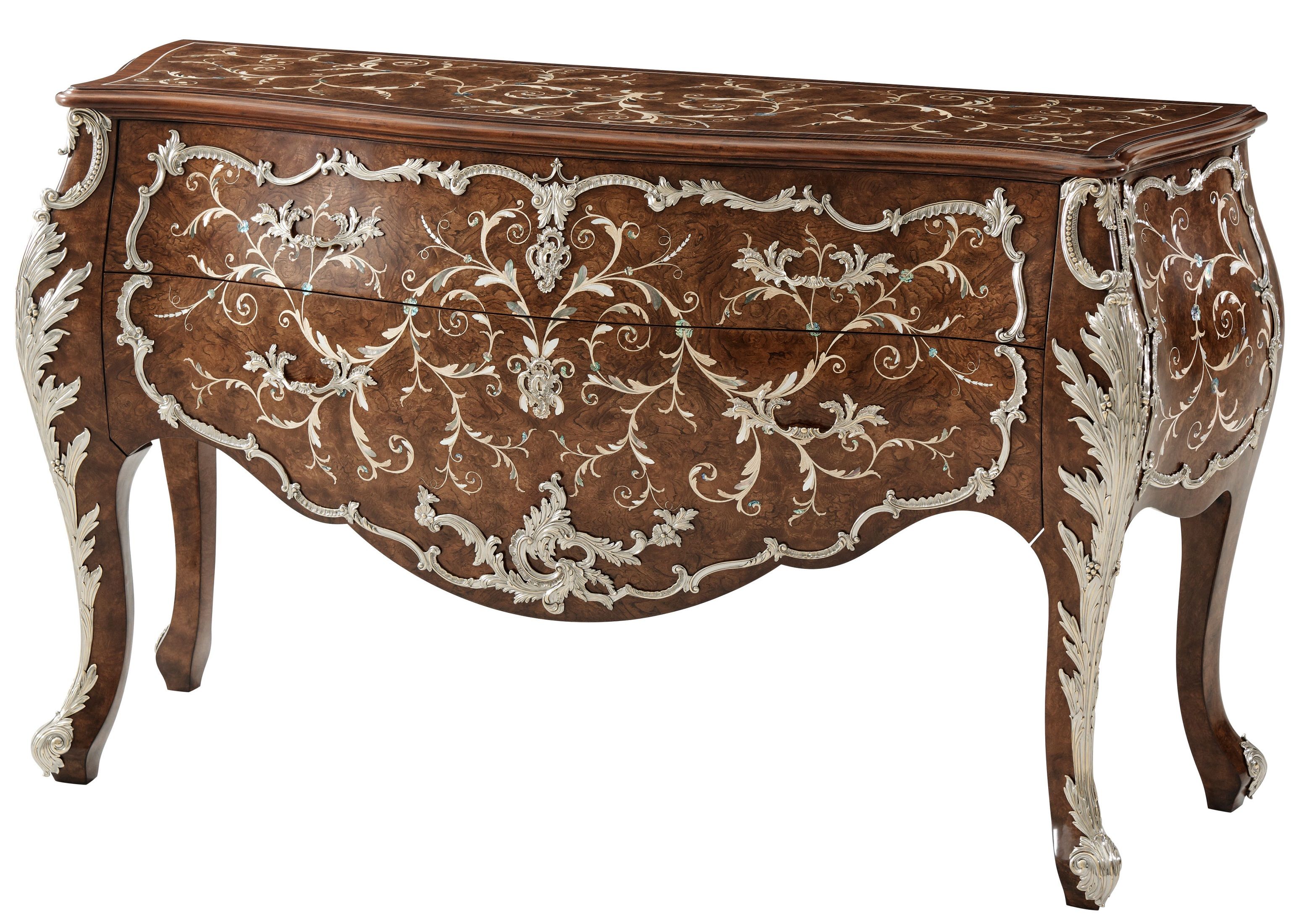 Chestnut burl bombé Commode with beautiful marquetry
