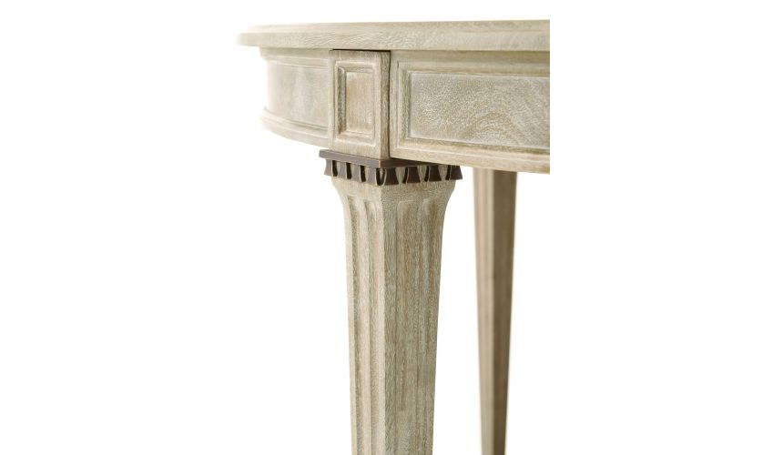 Majestic dining table