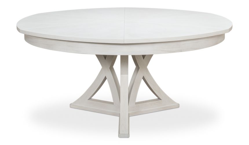 Beautiful Casual Jupe Dining Table 84