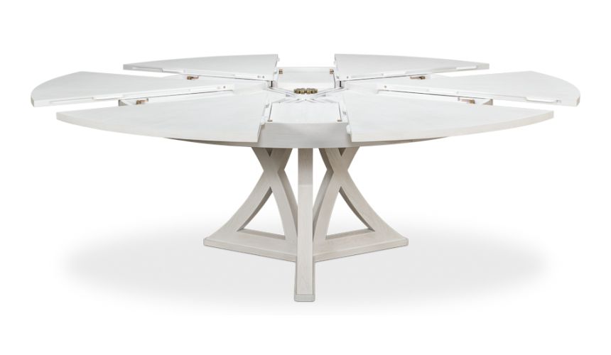 Beautiful Casual Jupe Dining Table 84