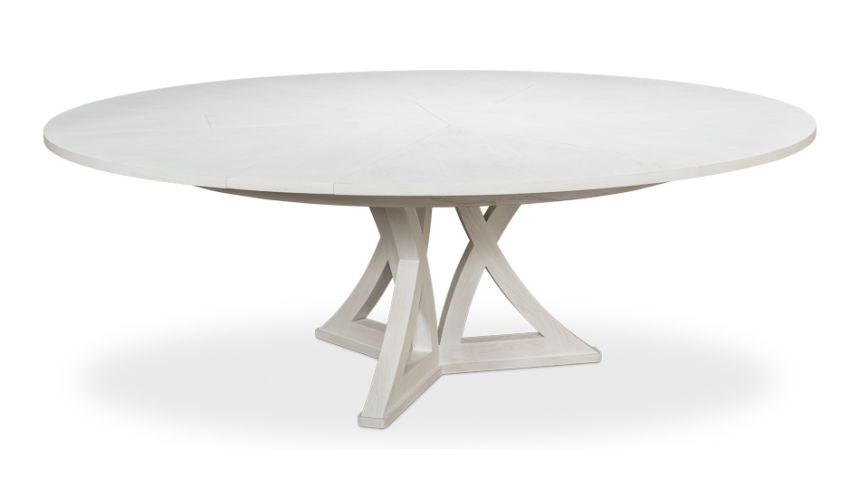 Beautiful Casual Jupe Dining Table 84