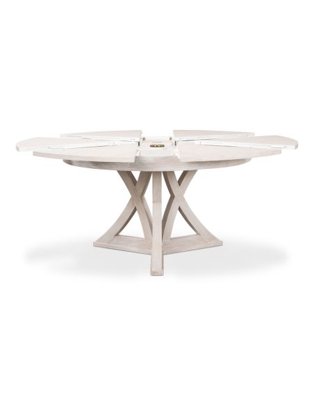 Jupe Table with a Timeless Design
