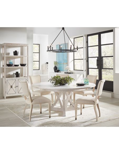 Jupe Table with a Timeless Design