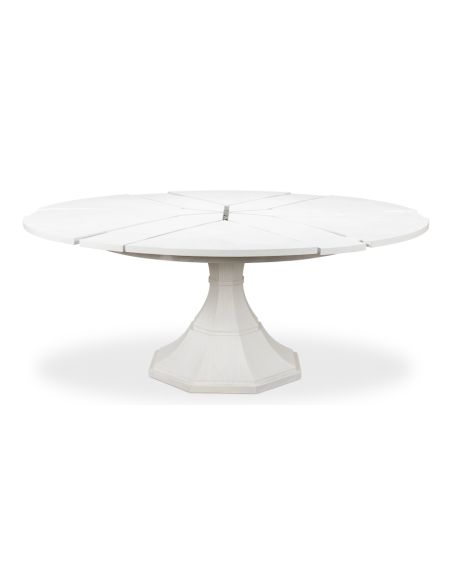Elegant and stylish Jupe Table