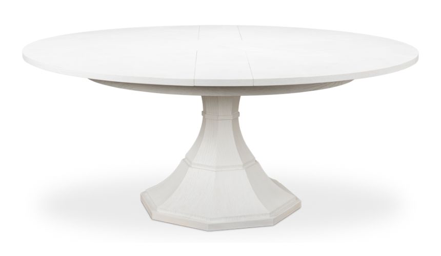 Elegant and stylish Jupe Table