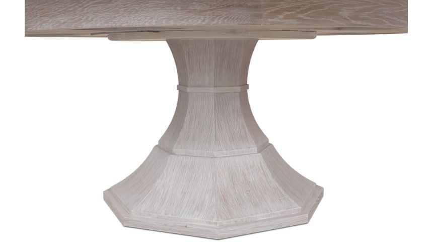 Extendable Giselle Jupe Table