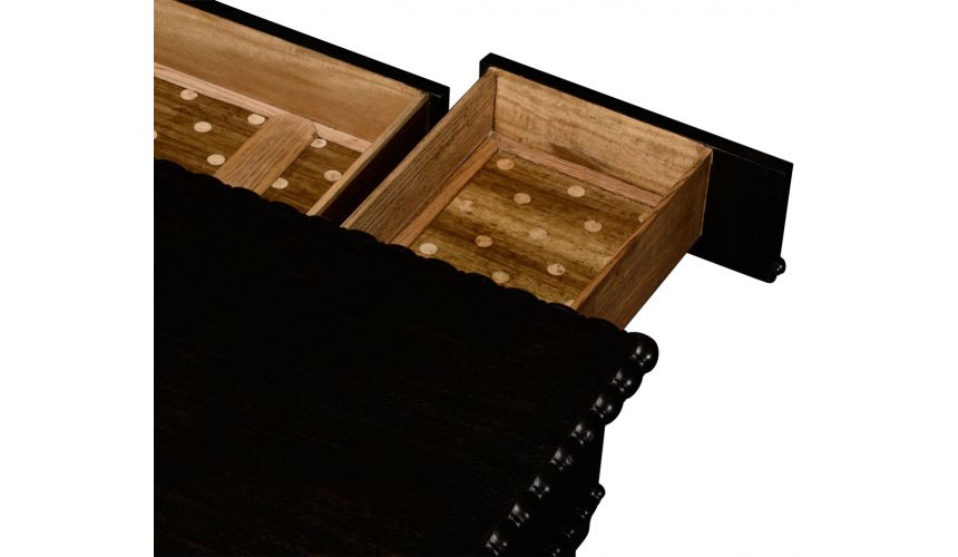 Strathraven dressing table