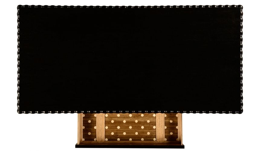 Strathraven dressing table