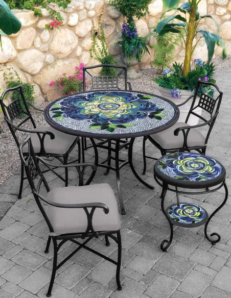 Stylish design with mosaic tile patterns