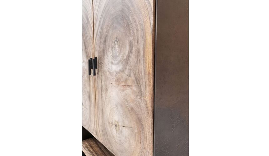 Classy and exquisite wardrobe